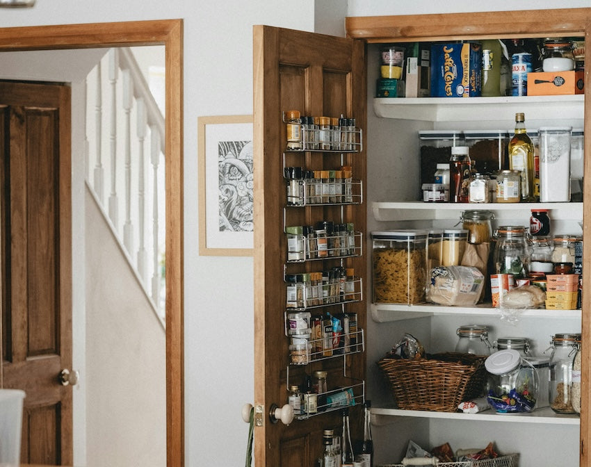 Simple Effective Pantry & Garden Ingredients to Enhance your Weekly Skincare Routine