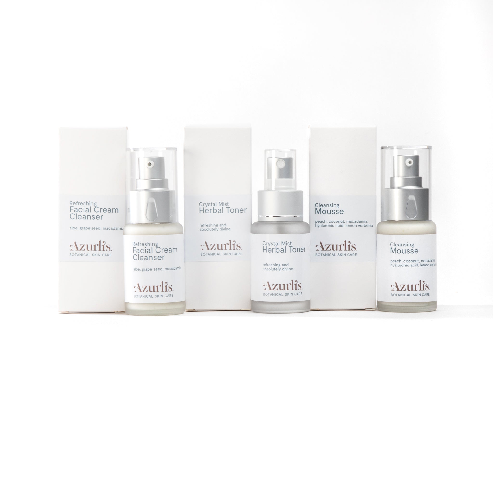 Azurlis™ Timeless Skin Serum 30ml Mini is formulated to encourage deep cellular regeneration and skin restructuring. With botanical oils including macadamia oil, organic jojoba oil, borage oil, organic evening primrose oil, organic rosehip oil, camellia oil, as well as essential oils from rosa damascena, lavender and tangerine. Ideal to help reduce stretch marks and improve the condition of scar tissue.